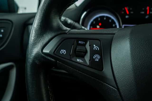 Opel Astra Sports Tourer (2017) thumbnail 23
