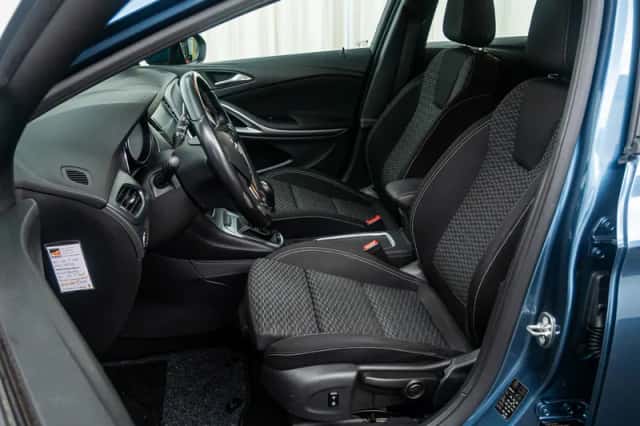 Opel Astra Sports Tourer (2017) thumbnail 7
