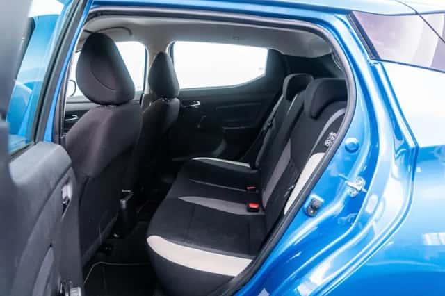Nissan Micra (2018) thumbnail 8