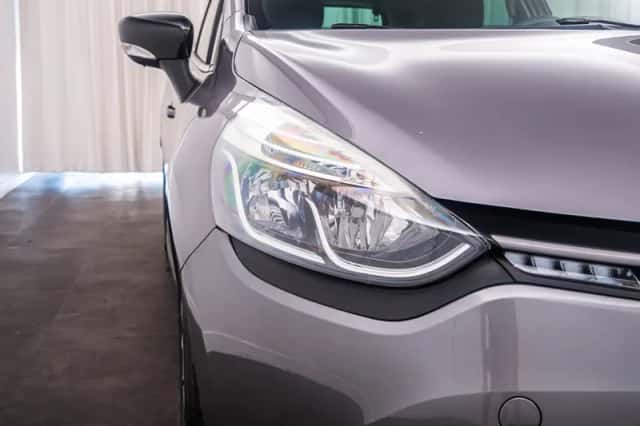 Renault Clio (2015) thumbnail 14