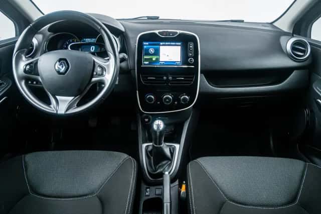 Renault Clio (2015) thumbnail 6