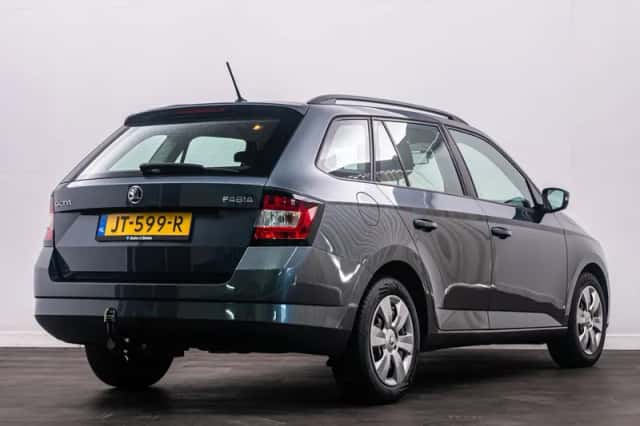 Škoda Fabia (2016) thumbnail 4