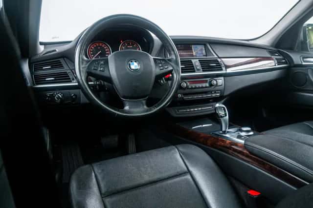 BMW X5 (2008) thumbnail 18