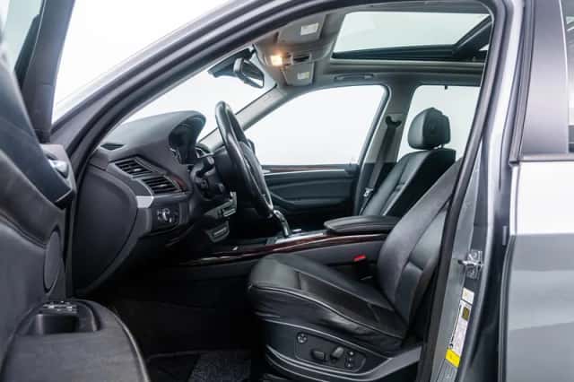 BMW X5 (2008) thumbnail 7