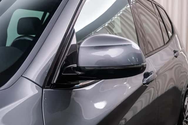 BMW X3 (2014) thumbnail 17