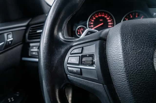 BMW X3 (2014) thumbnail 23