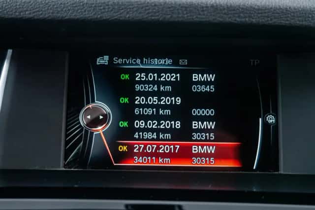 BMW X3 (2014) thumbnail 33