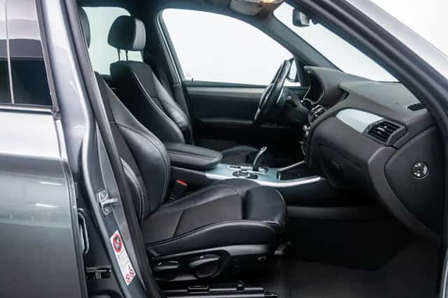 BMW X3 (2014) thumbnail 10
