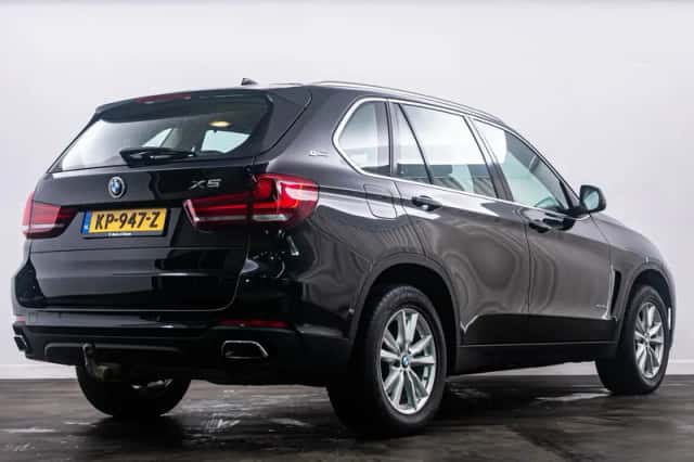 BMW X5 (2016) thumbnail 4