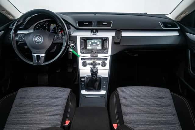 Volkswagen CC (2014) thumbnail 6