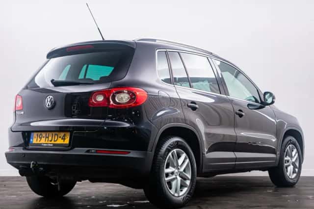 Volkswagen Tiguan (2008) thumbnail 4