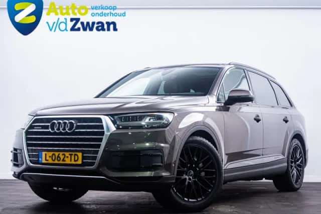 Audi Q7 (2016) thumbnail 2