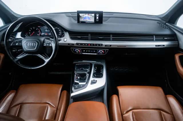 Audi Q7 (2016) thumbnail 6