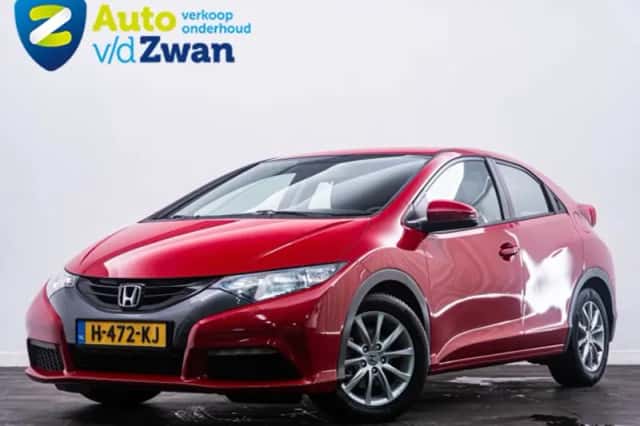 Honda Civic (2013) thumbnail 1