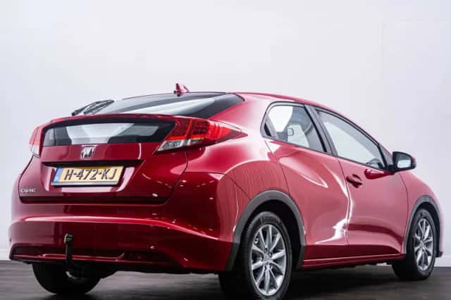 Honda Civic (2013) thumbnail 4