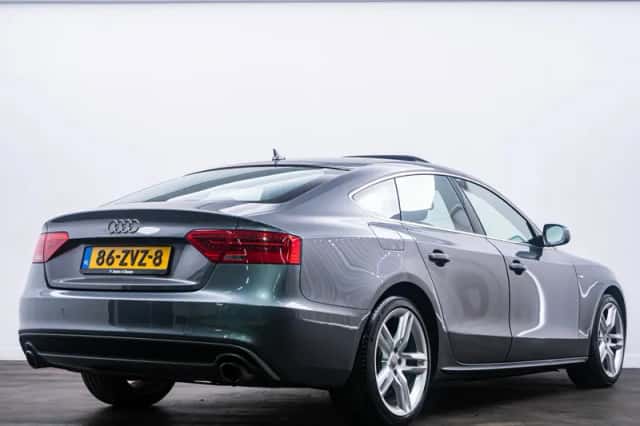 Audi A5 (2013) thumbnail 4