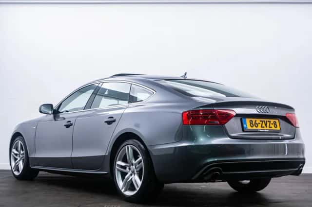 Audi A5 (2013) thumbnail 5