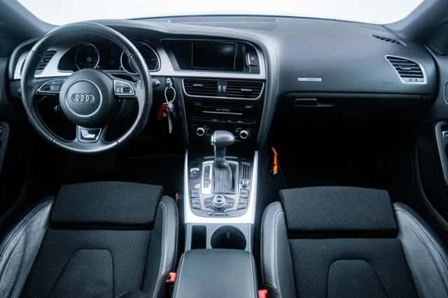 Audi A5 (2013) thumbnail 6