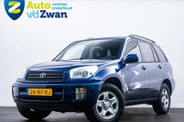 Toyota RAV4 (2003) thumbnail 2