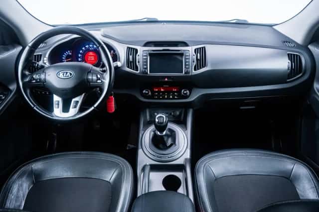 Kia Sportage (2011) thumbnail 6