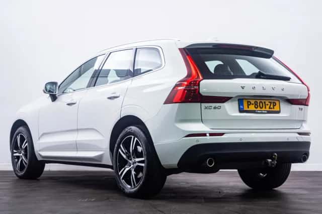 Volvo XC60 (2018) thumbnail 5