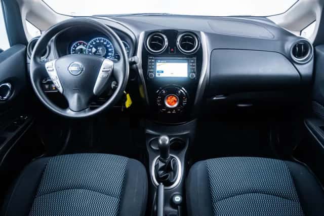 Nissan Note (2014) thumbnail 3
