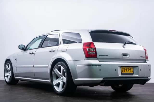 Dodge MAGNUM SRT-8 (2007) thumbnail 6