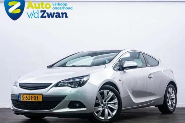 Opel Astra GTC (2012) thumbnail 2