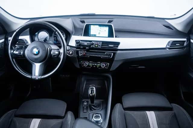 BMW X1 (2019) thumbnail 2