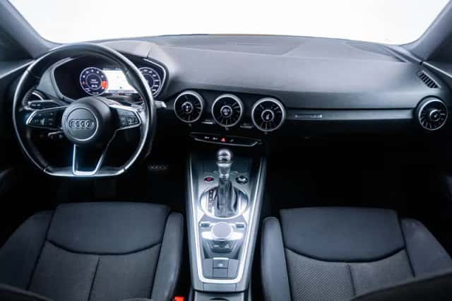 Audi TT (2016) thumbnail 3