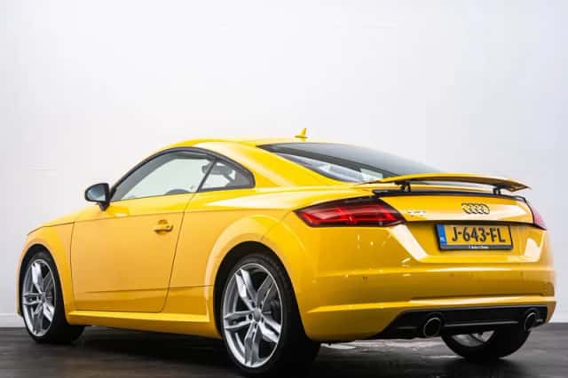 Audi TT (2016) thumbnail 6