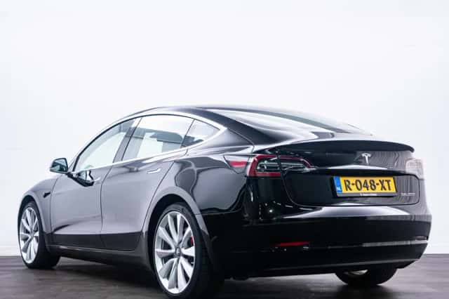 Tesla Model 3 (2019) thumbnail 6