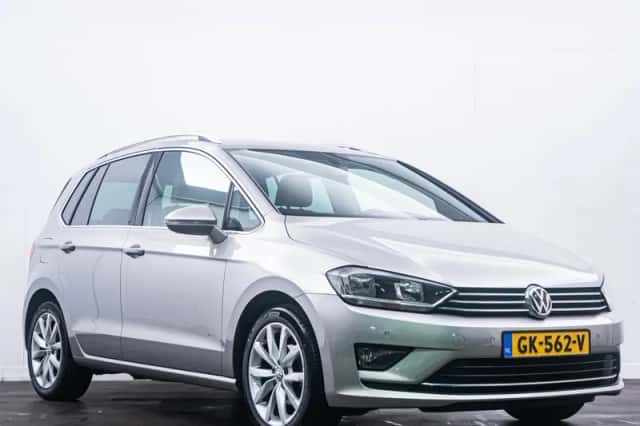 Volkswagen Golf Sportsvan (2015) thumbnail 5