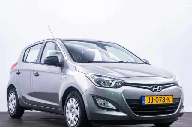 Hyundai i20 (2013) thumbnail 5