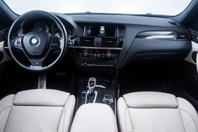 BMW X3 (2015) thumbnail 3