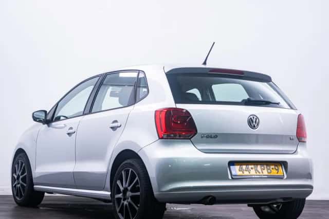 Volkswagen Polo (2010) thumbnail 5