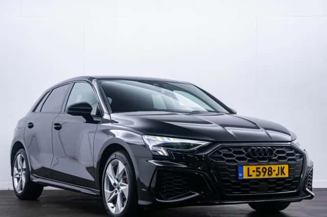 Audi A3 (2021) thumbnail 4