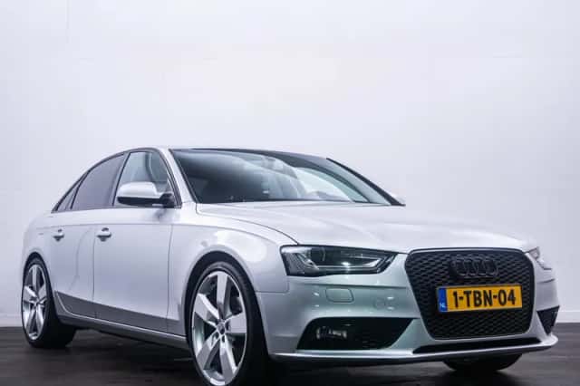Audi A4 (2014) thumbnail 4