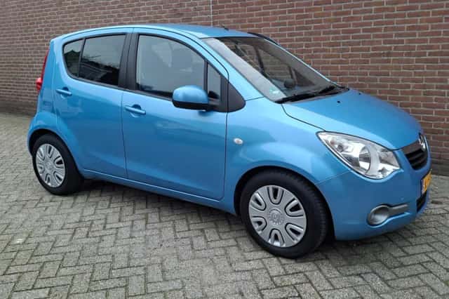 Opel Agila (2008) thumbnail 5
