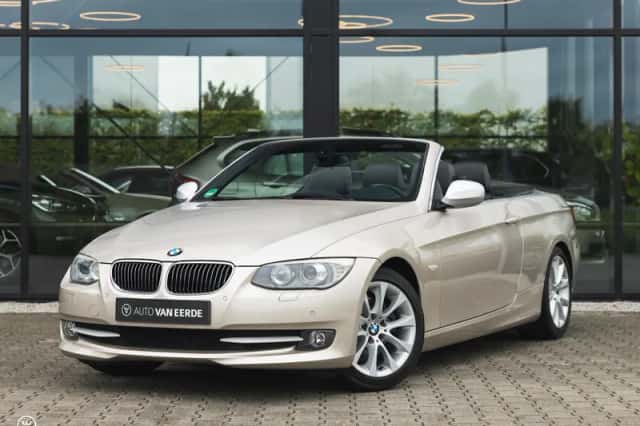 BMW 3-Serie (2012) thumbnail 1