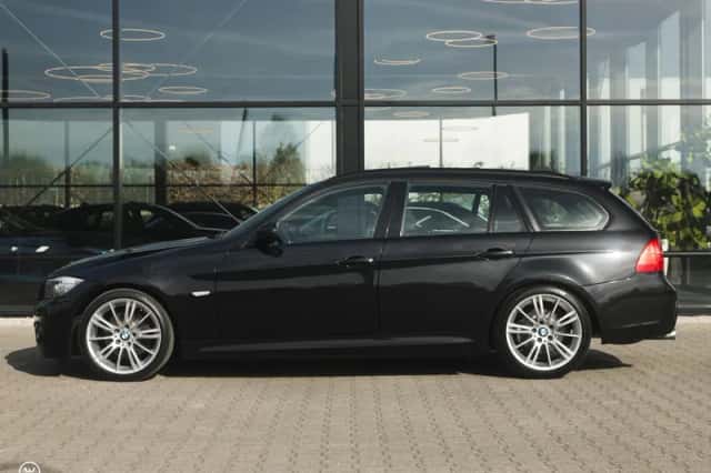 BMW 3-Serie (2011) thumbnail 3