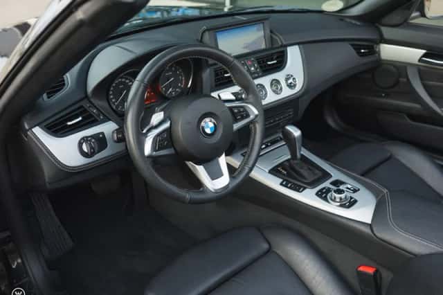 BMW Z4 (2009) thumbnail 5