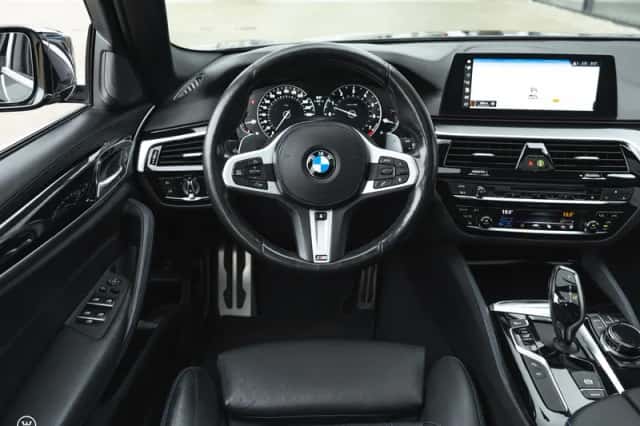 BMW 5-Serie (2018) thumbnail 6