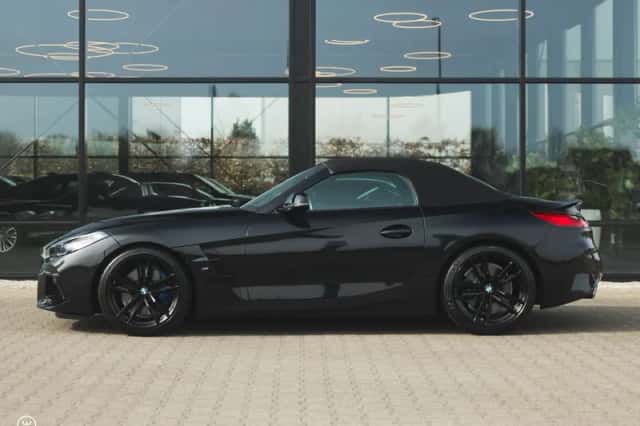 BMW Z4 (2019) thumbnail 2