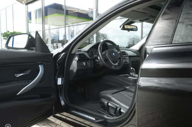 BMW 3-Serie (2013) thumbnail 2