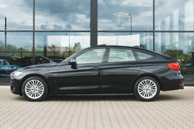 BMW 3-Serie (2013) thumbnail 3
