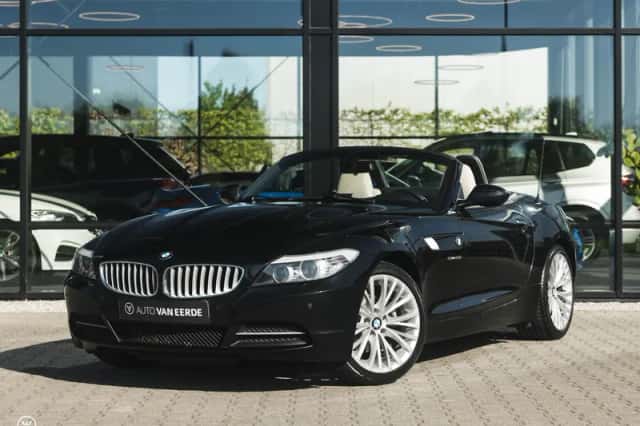 BMW Z4 (2011) thumbnail 1