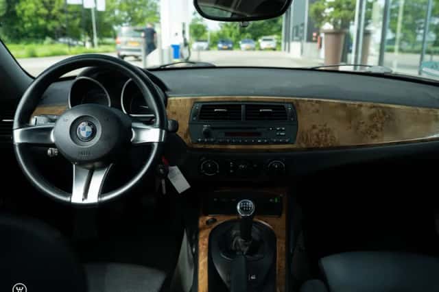 BMW Z4 (2006) thumbnail 6