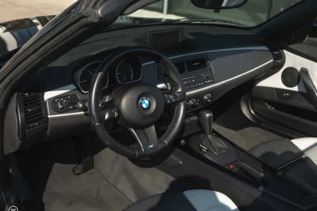BMW Z4 (2007) thumbnail 5