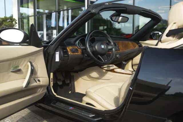 BMW Z4 (2006) thumbnail 2